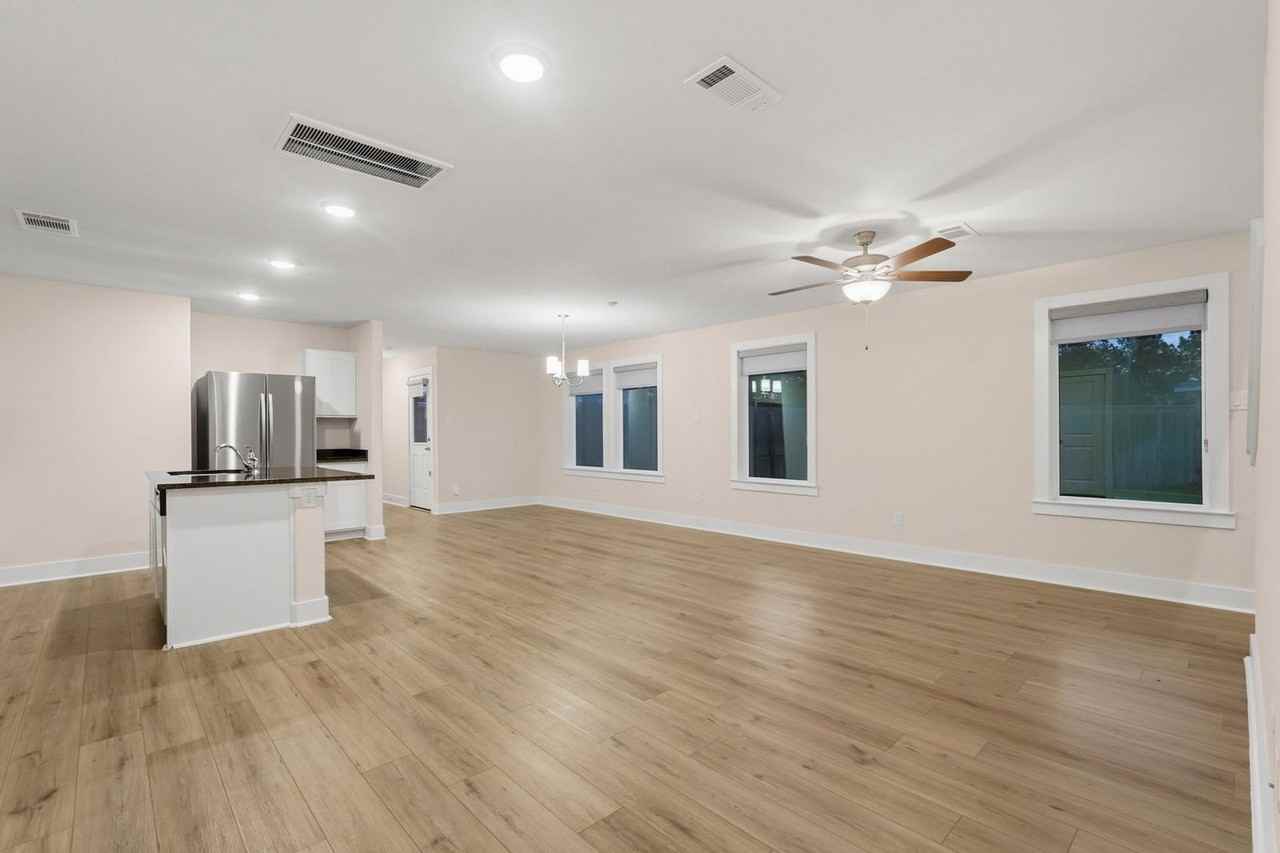20551 Prairie Cypress Dr - Photo 5 of 25