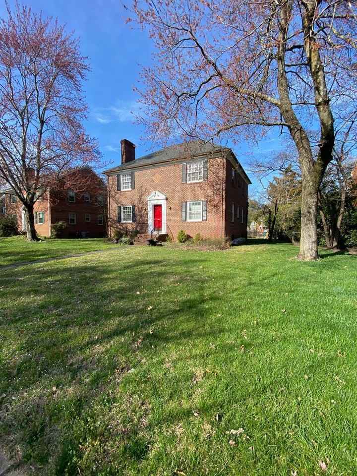 3910 Cary Street Rd #B - Photo 5 of 33