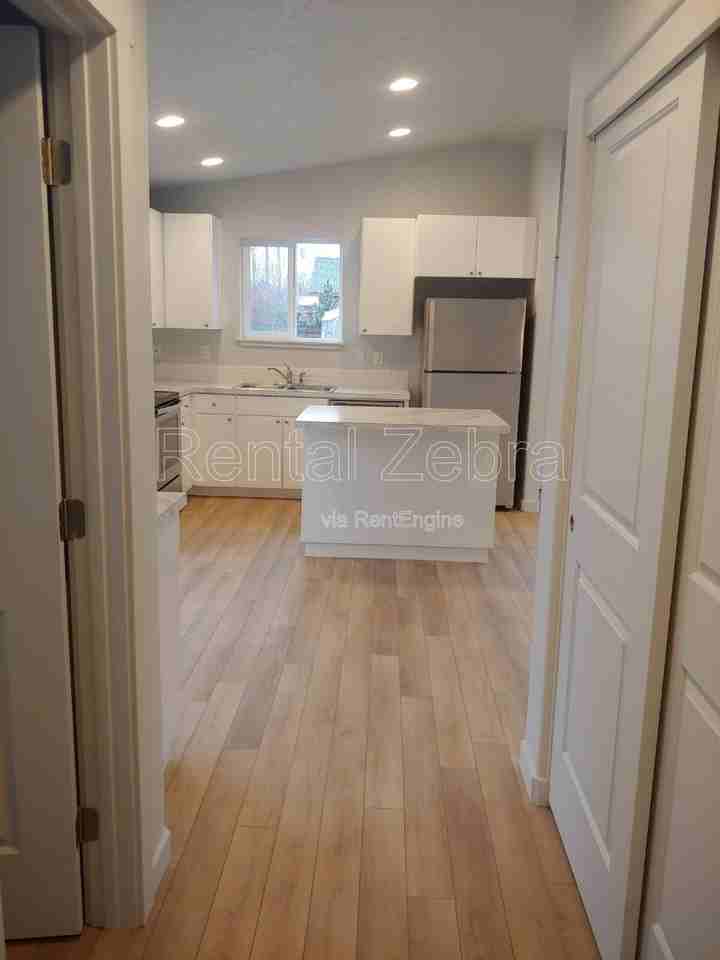 2044 Nw 11th St #2044 - Photo 7 of 10