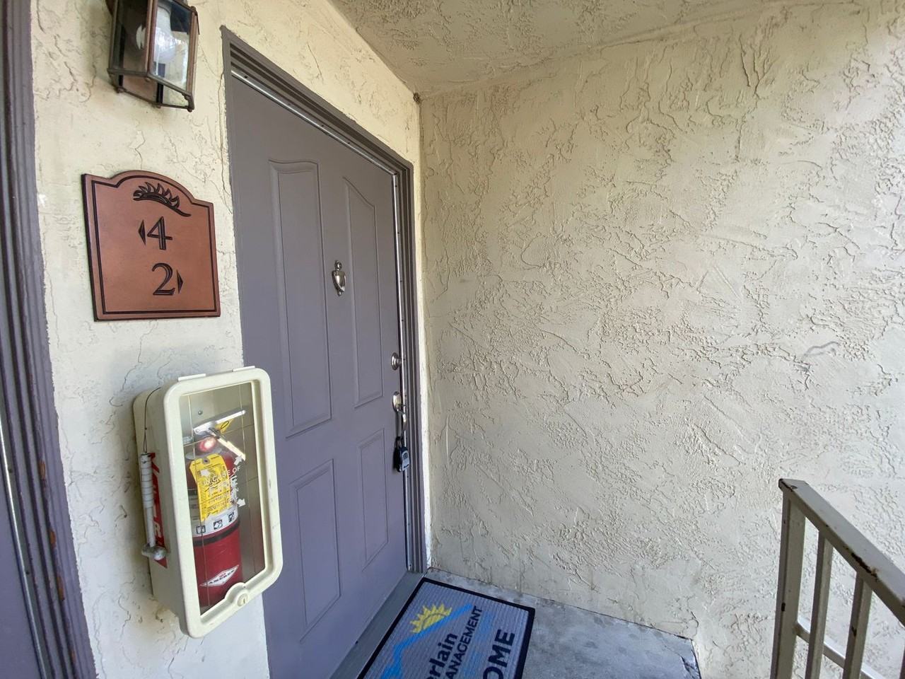 432 Edgehill Ln #2 - Photo 4 of 46