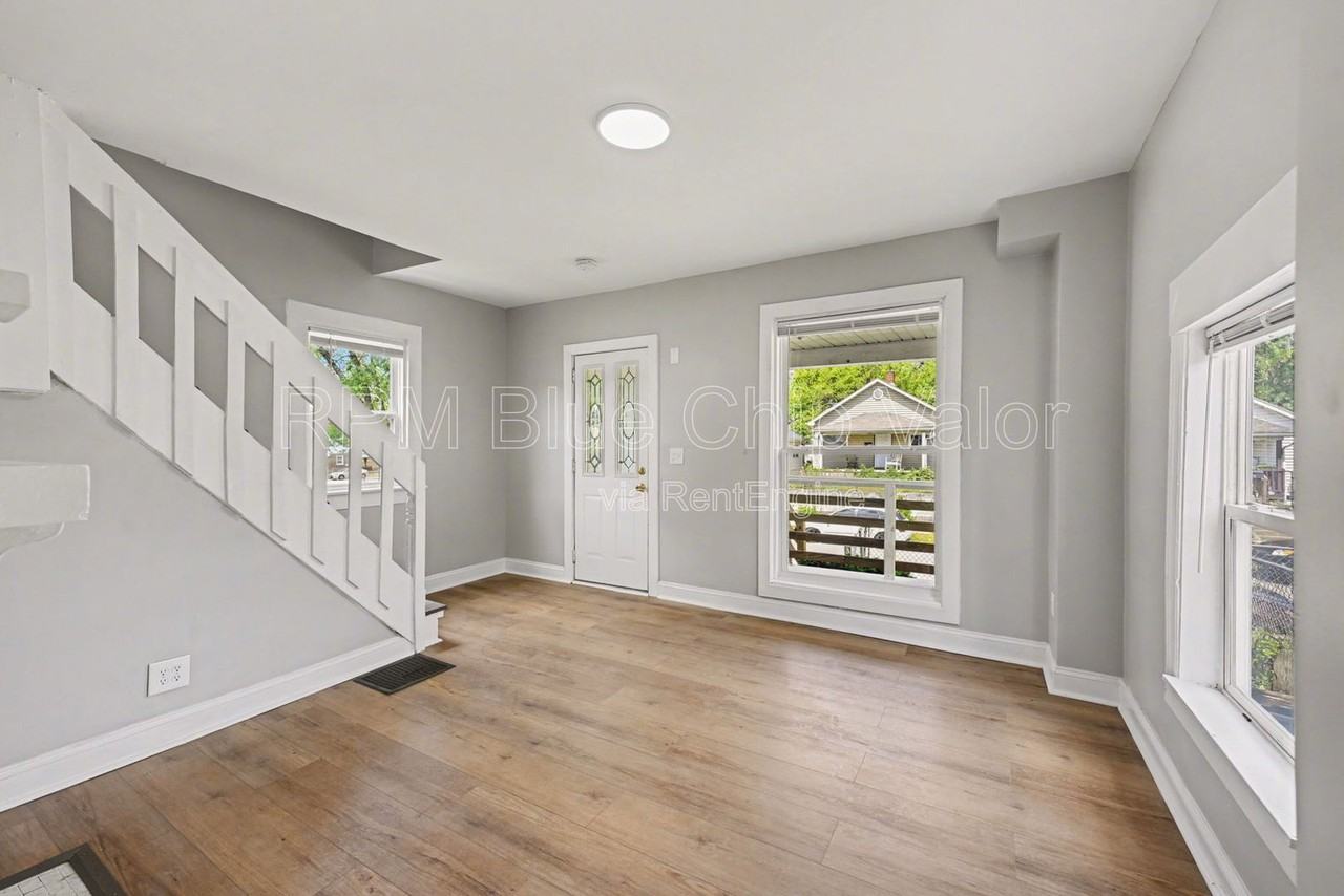 1710 Lawn Ave - Photo 2 of 25