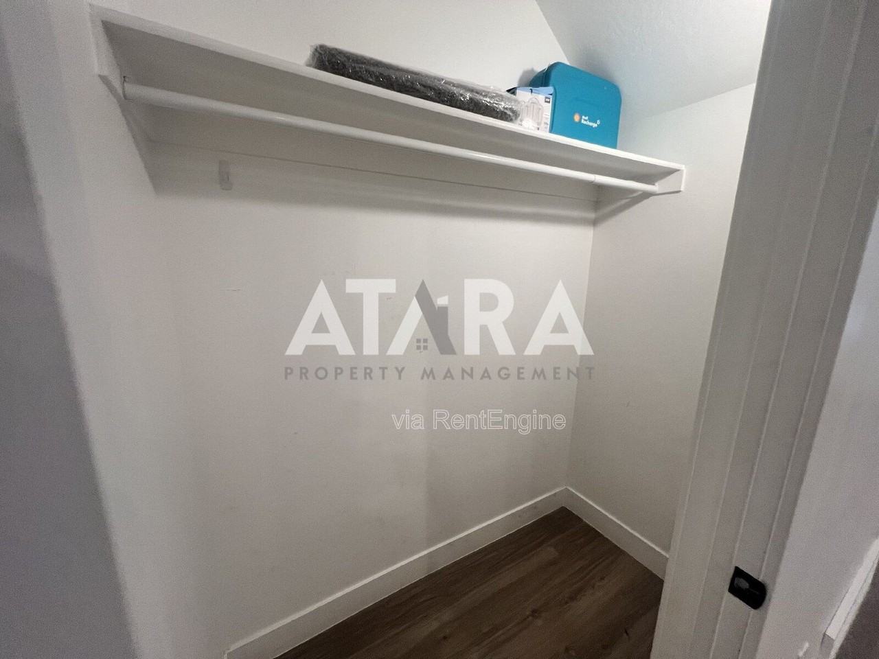 909 W Euclid Ave #3 - Photo 7 of 25