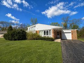 558 Mallard Ln - Photo 1 of 1