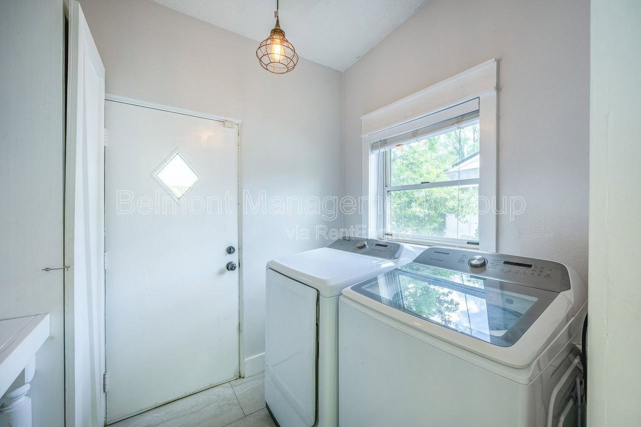 316 Lake Fair Ln - Photo 5 of 14