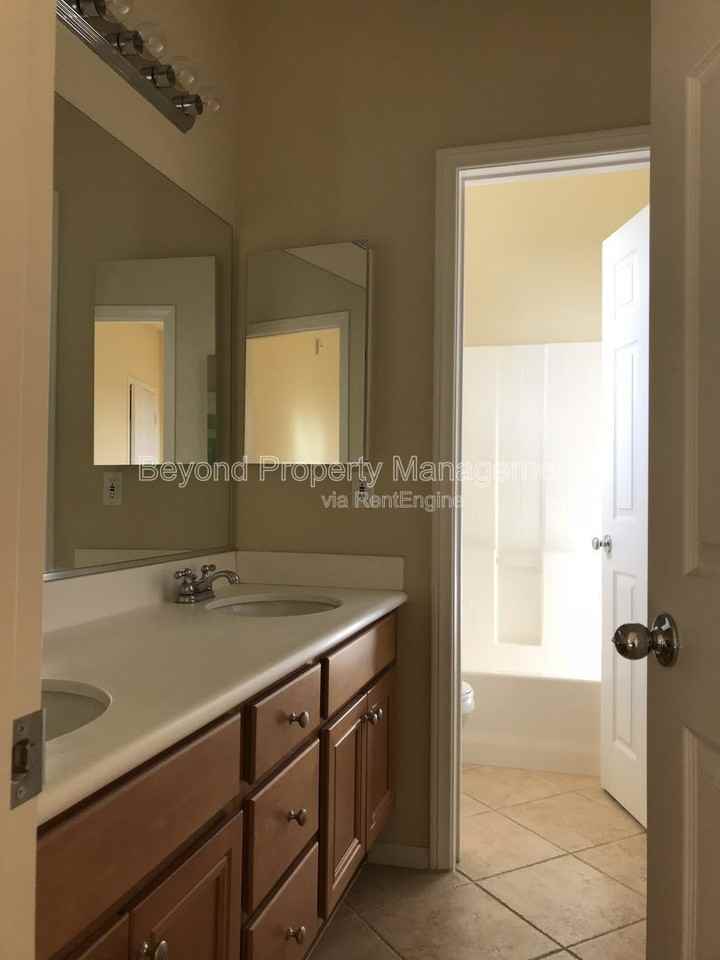 2609 Matera Ln - Photo 5 of 23