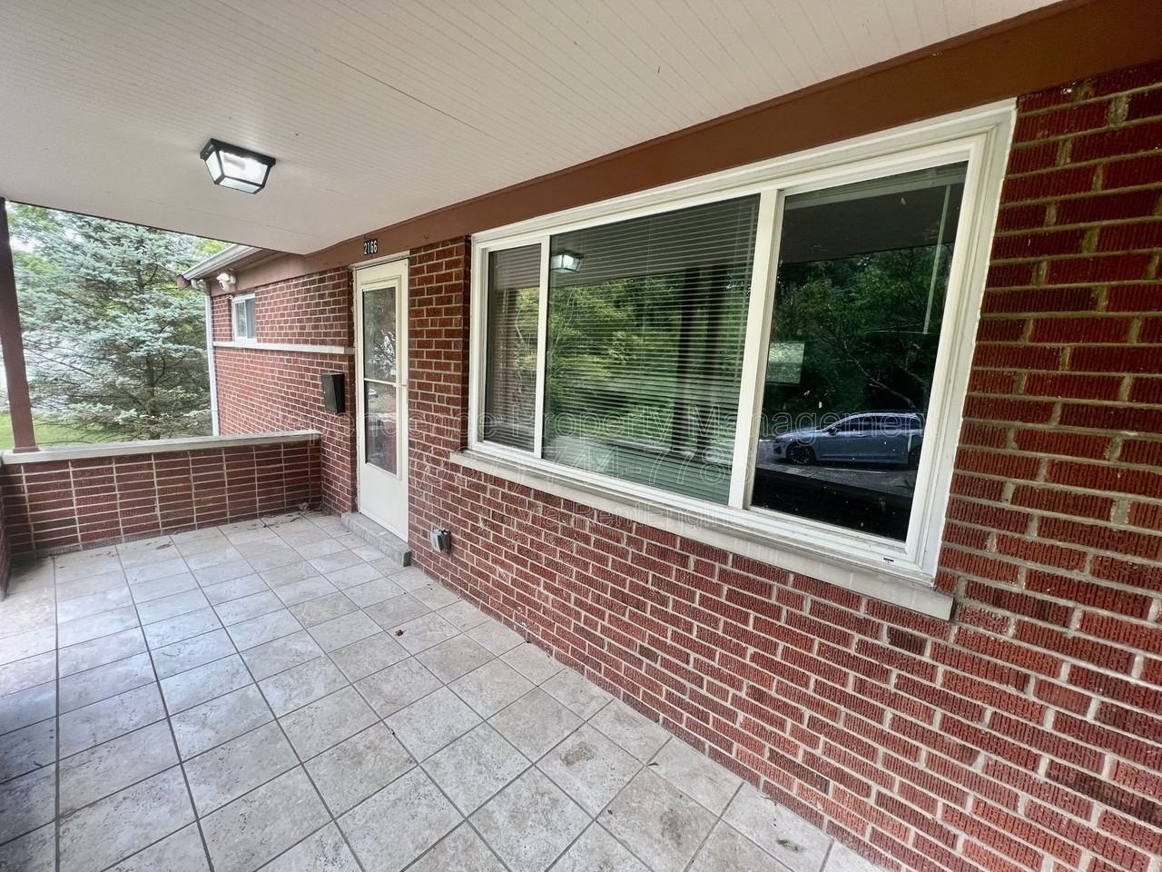 2166 Clara St - Photo 2 of 15