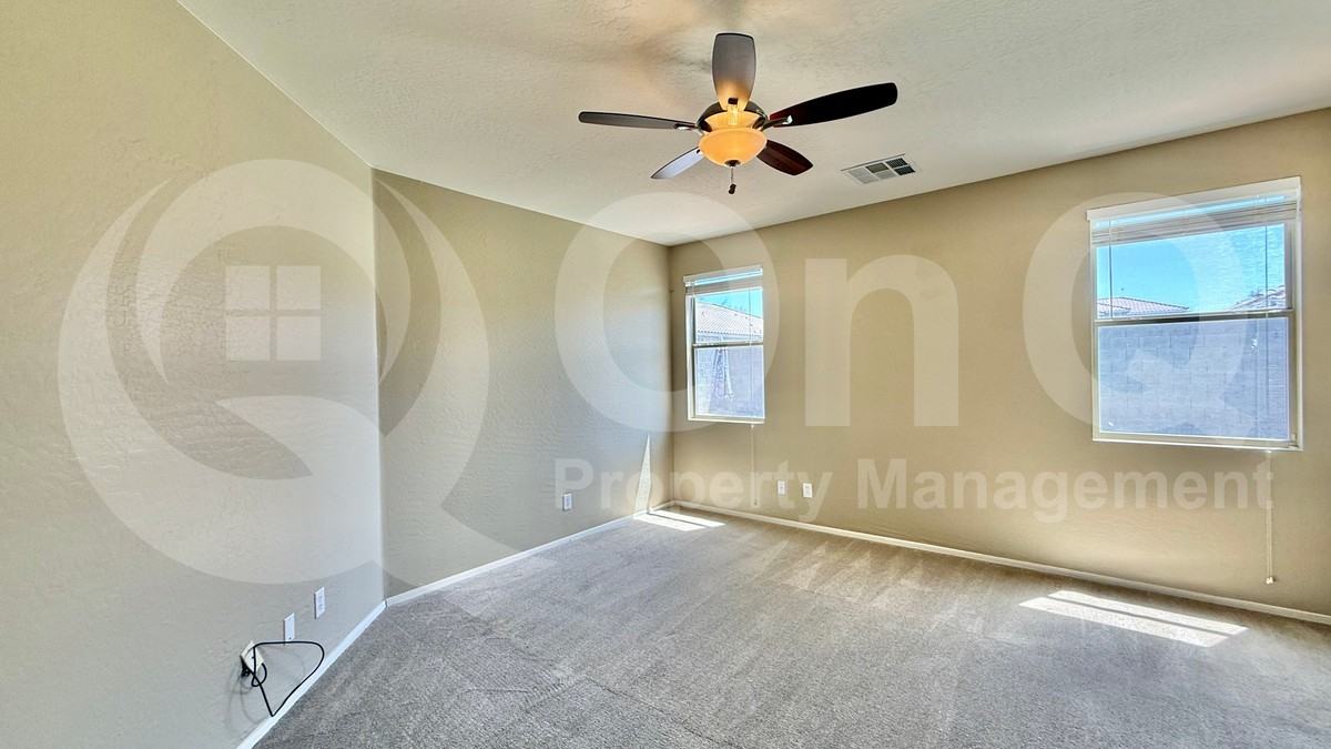 45779 W Tucker Rd - Photo 5 of 19