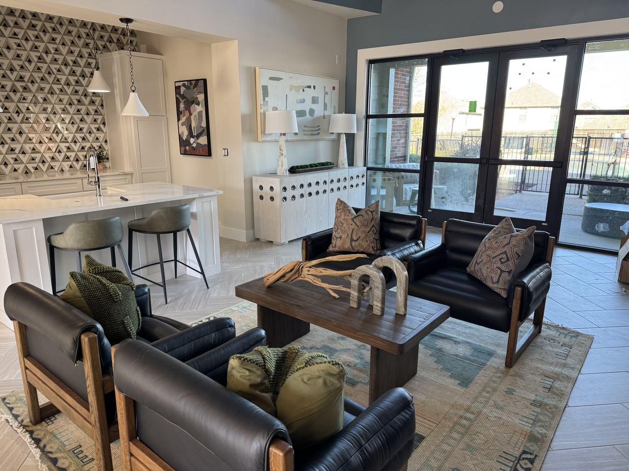 Tower Ridge Apartments - Photo 4 of 17