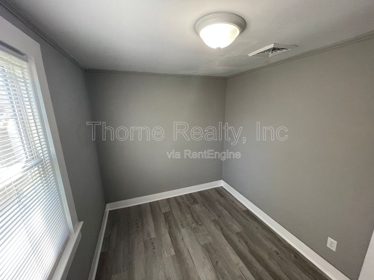 1302 Cherry St - Photo 7 of 13