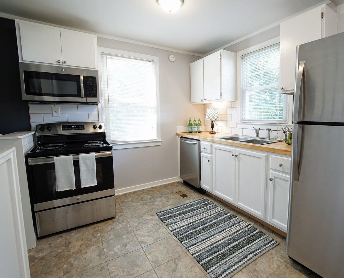 3907 Peyton Ave - Photo 6 of 21