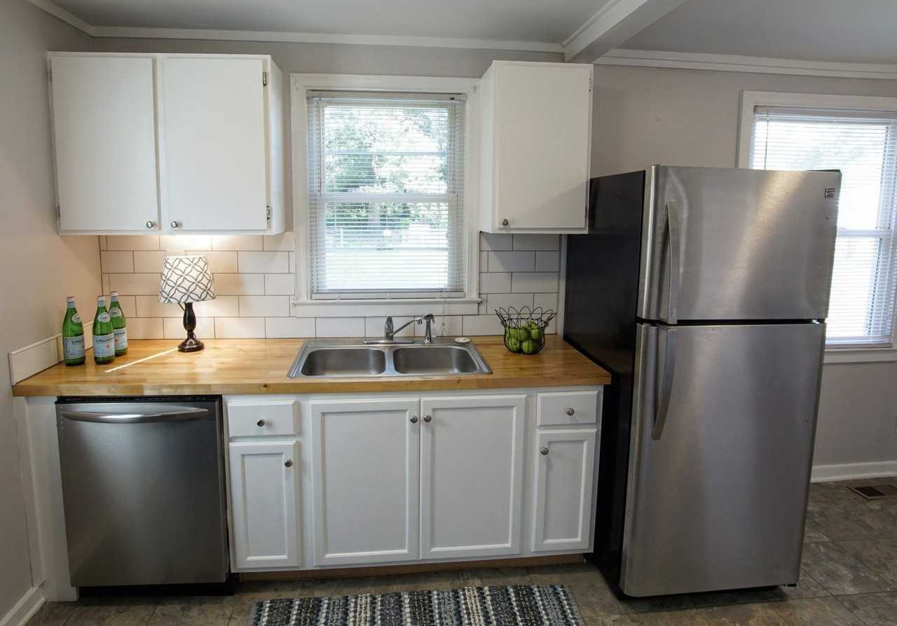 3907 Peyton Ave - Photo 7 of 21