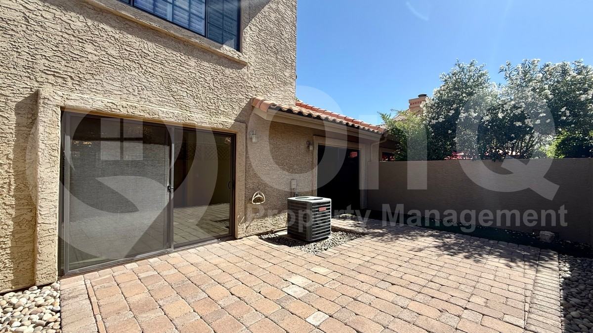 7933 E Pepper Tree Ln - Photo 5 of 21