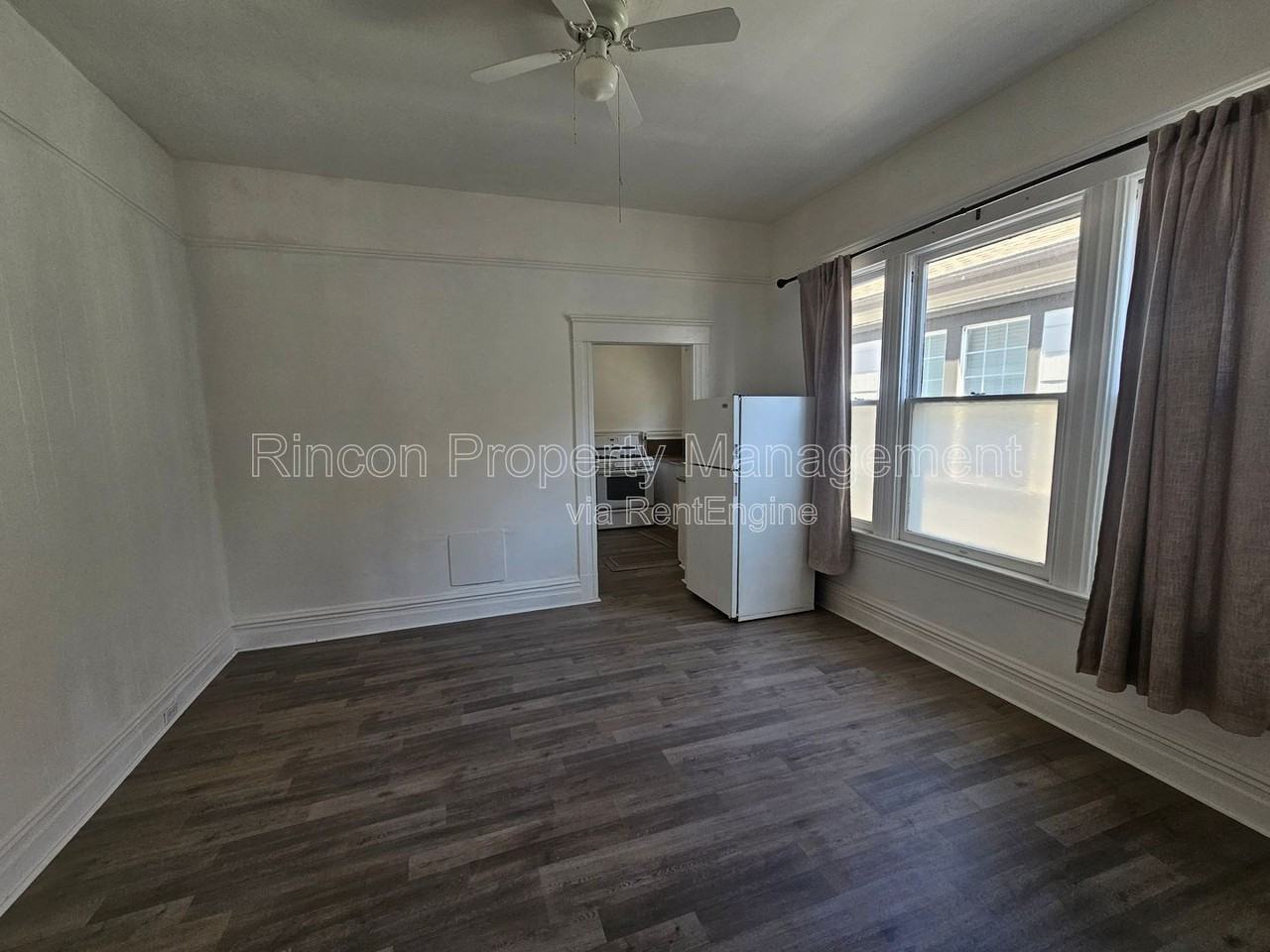 127 S B St #1 - Photo 3 of 14