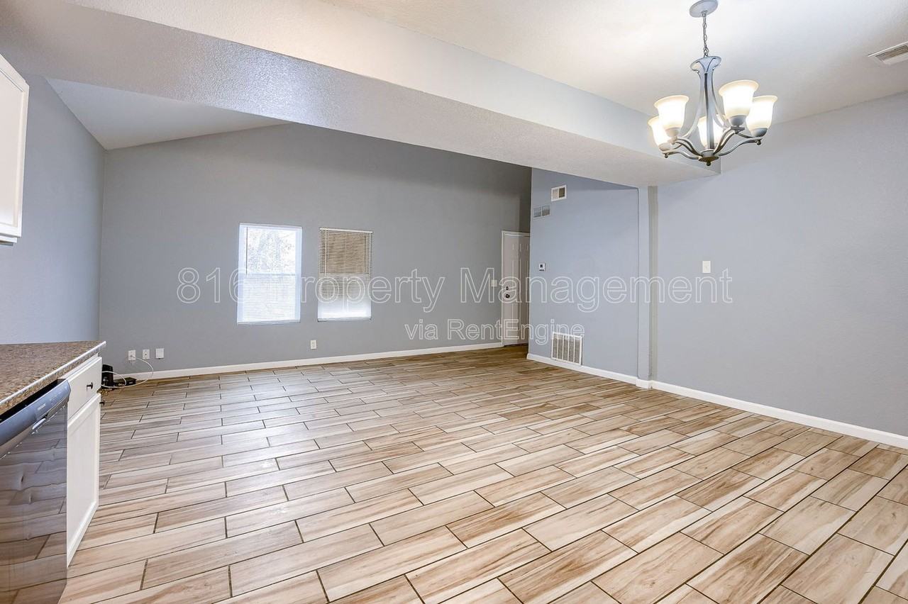 6901 Jackson Ave #6903 - Photo 2 of 23