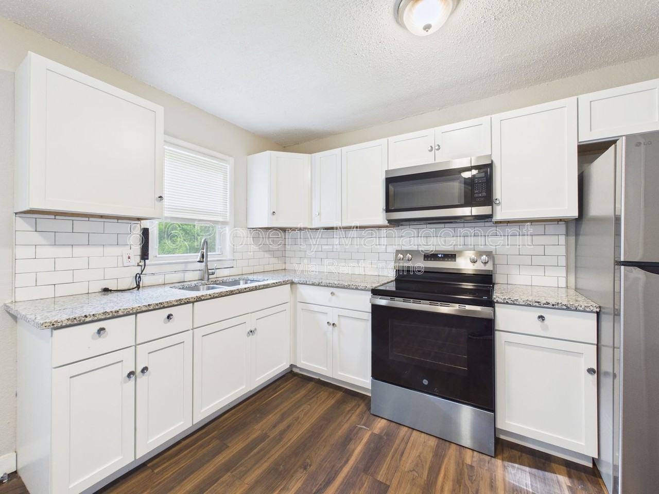 7426 Indiana Ave - Photo 2 of 26