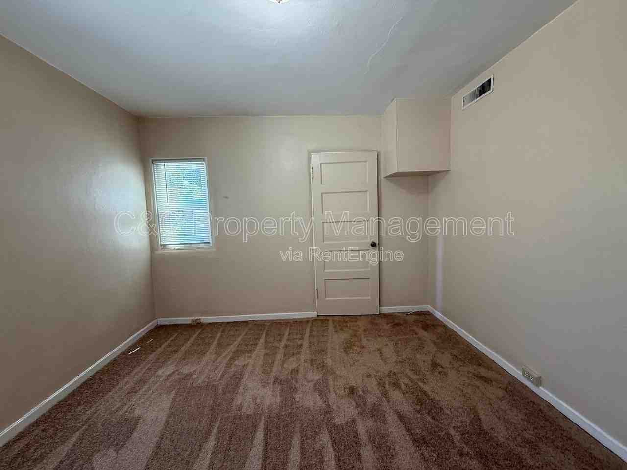 500 Hamilton Ave #C - Photo 3 of 10