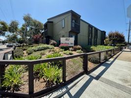 featured image of 412 Dela Vina Ave