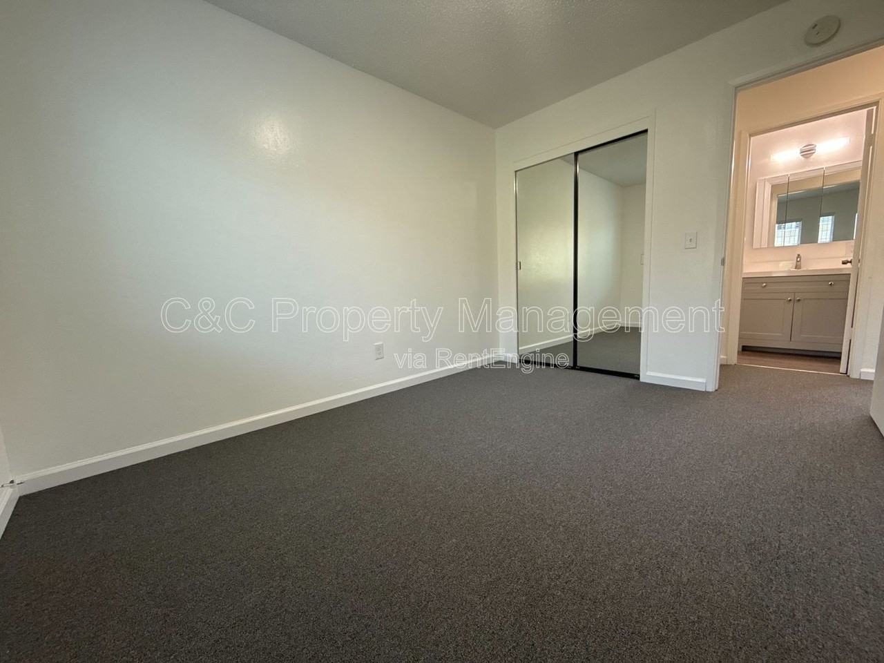 1280 Hilby Ave #28 - Photo 7 of 7