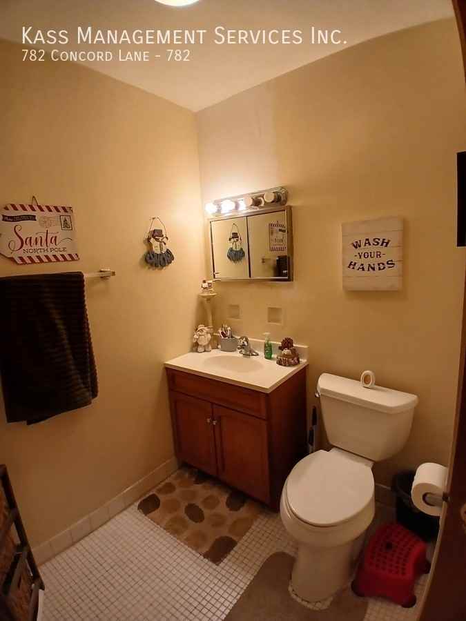 738-822 Concord Lane - Photo 3 of 19