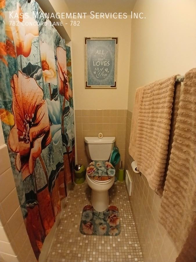 738-822 Concord Lane - Photo 7 of 19