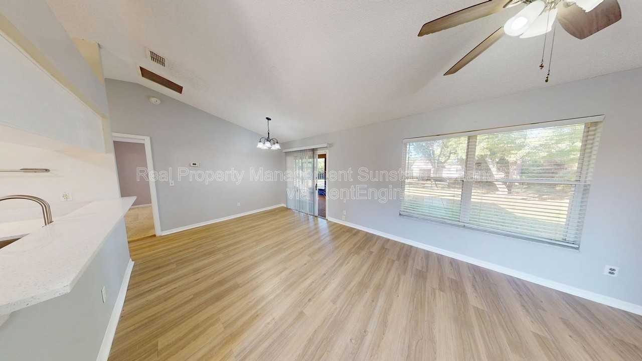 1740 Whipple Dr - Photo 5 of 31