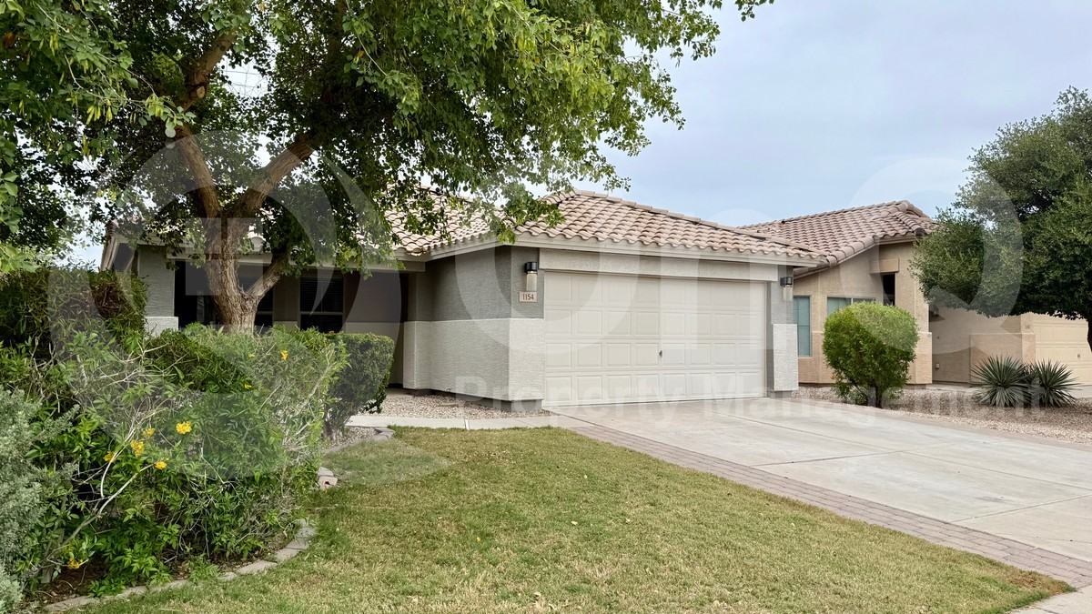 1154 W Oak Tree Ln - Photo 2 of 19