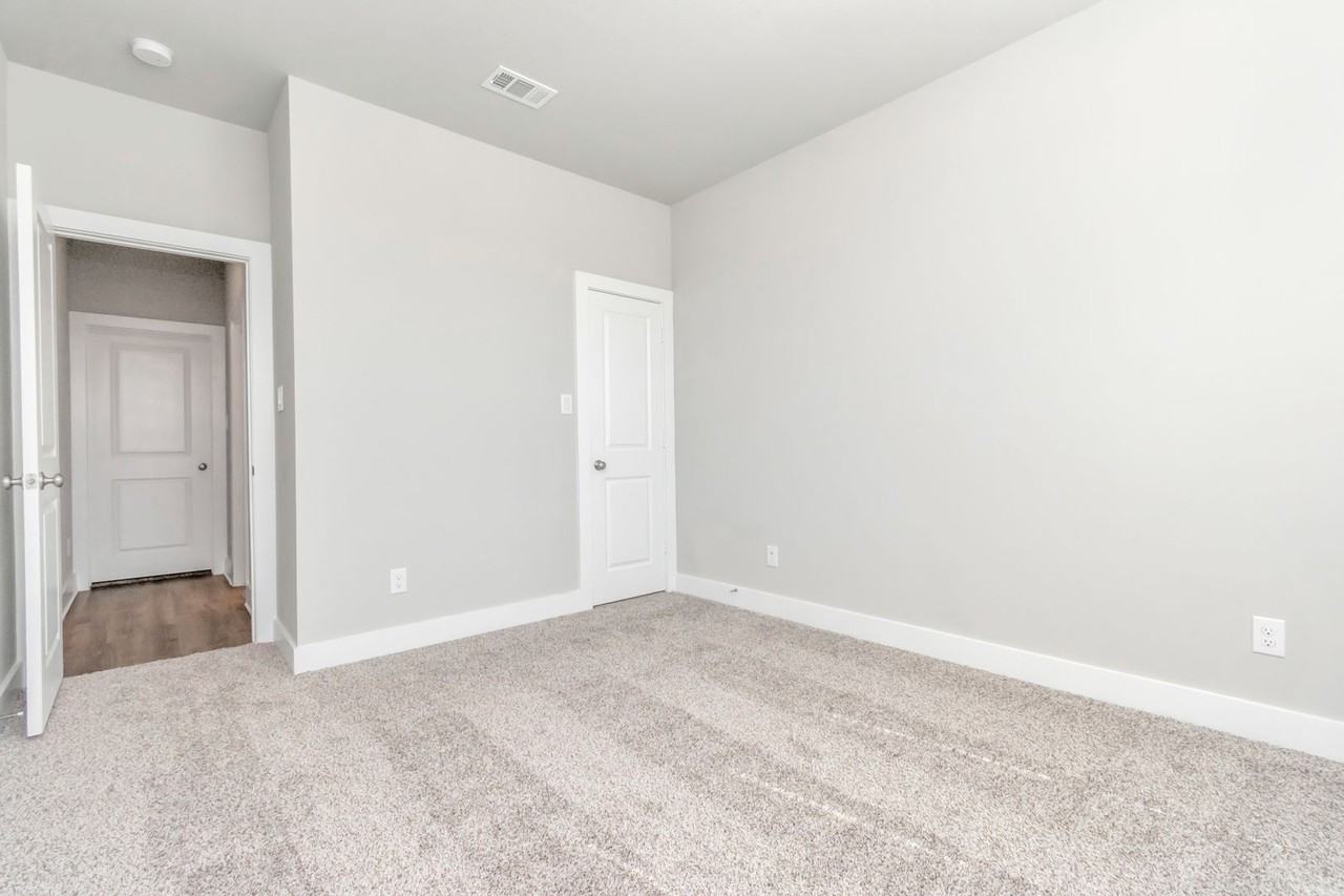 21010 Treasure Gate Ln - Photo 4 of 30