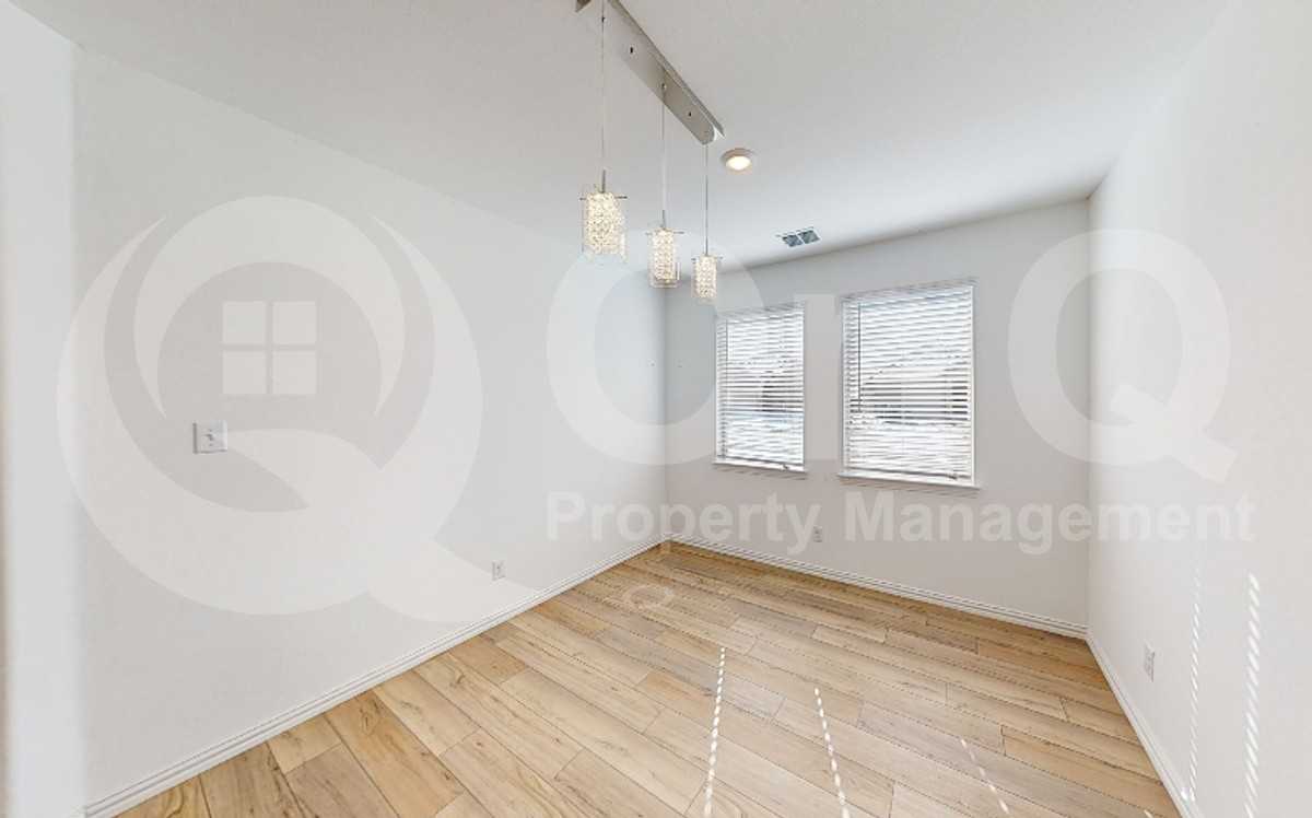 7908 Lindheimer Ln - Photo 7 of 22