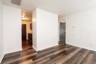 1318 N Piatt Ave #D - Photo 1 of 1