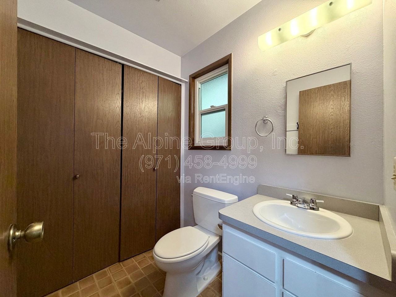 5462 Sw Murray Blvd - Photo 7 of 26