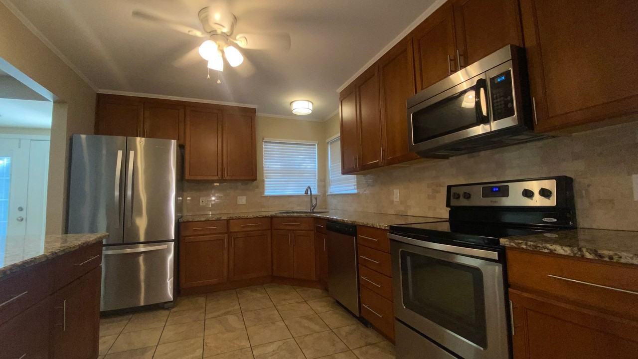 4012 Boyd Ave - Photo 5 of 16