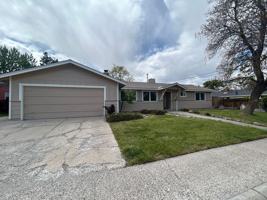 featured image of 1045 Johnson Pl