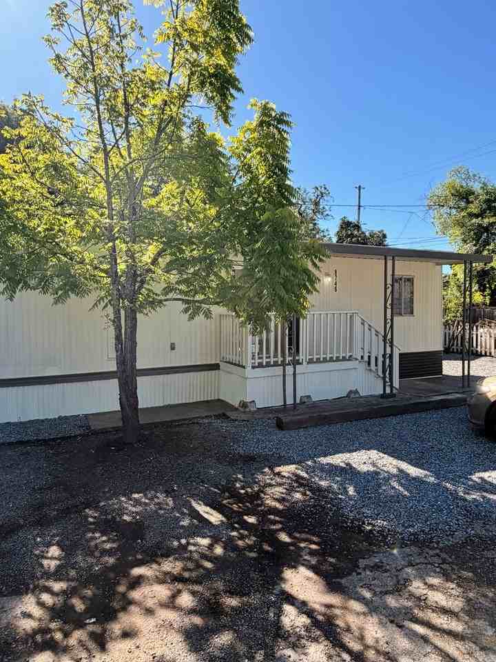 8710 Franklin St - Photo 2 of 11