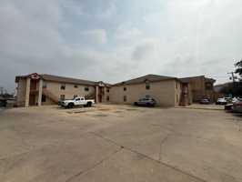 featured image of 1502 E San Pedro St