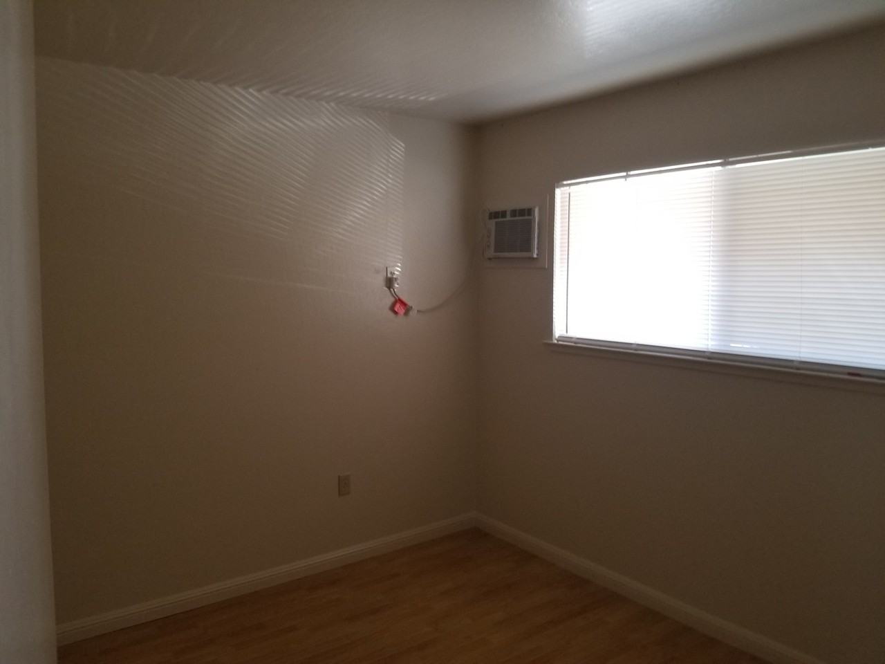1621 Sacramento Ave #1 - Photo 2 of 3