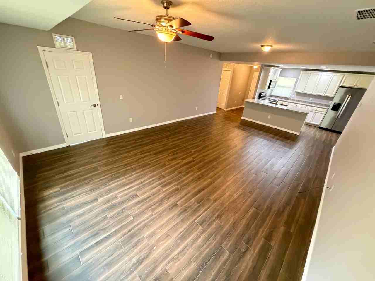 2615 Fair Oaks Dr - Photo 3 of 31