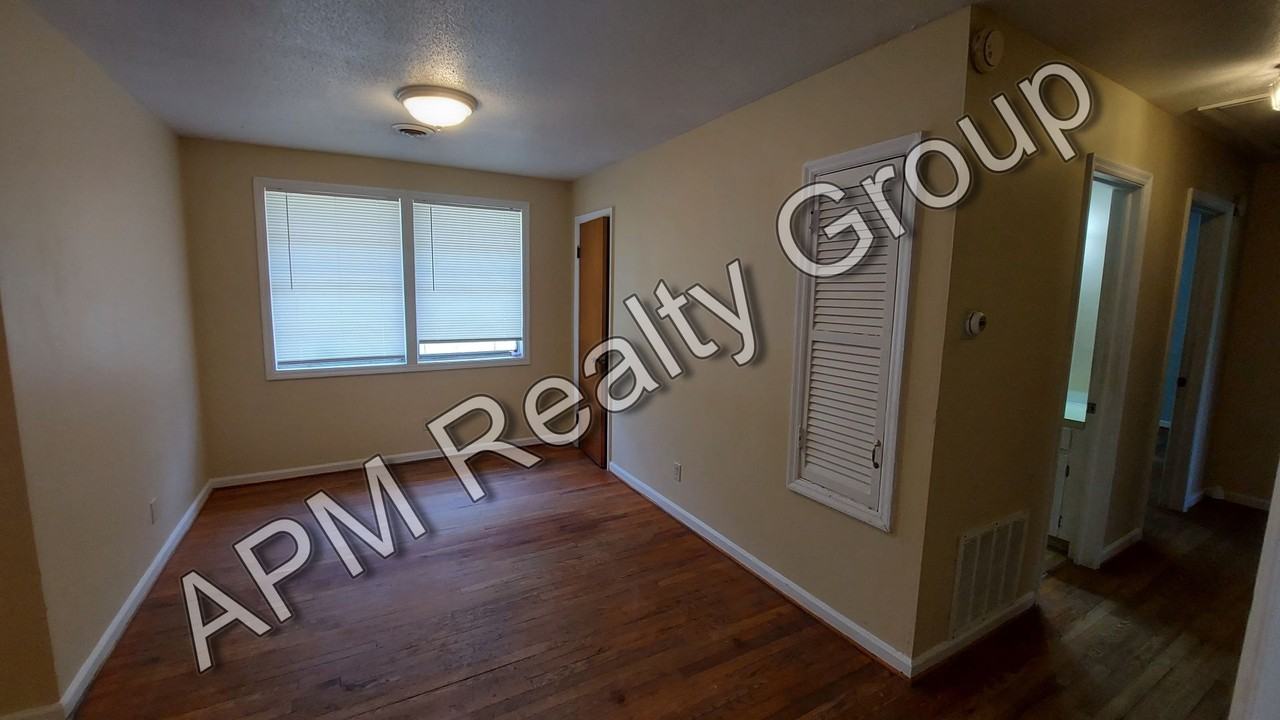 329 Ovanta Rd - Photo 7 of 14