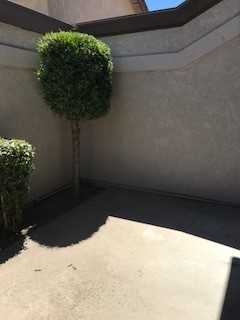1209 Keystone Ln - Photo 2 of 16