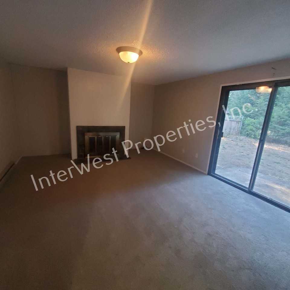 9685 Sw Whitford Ln - Photo 7 of 20