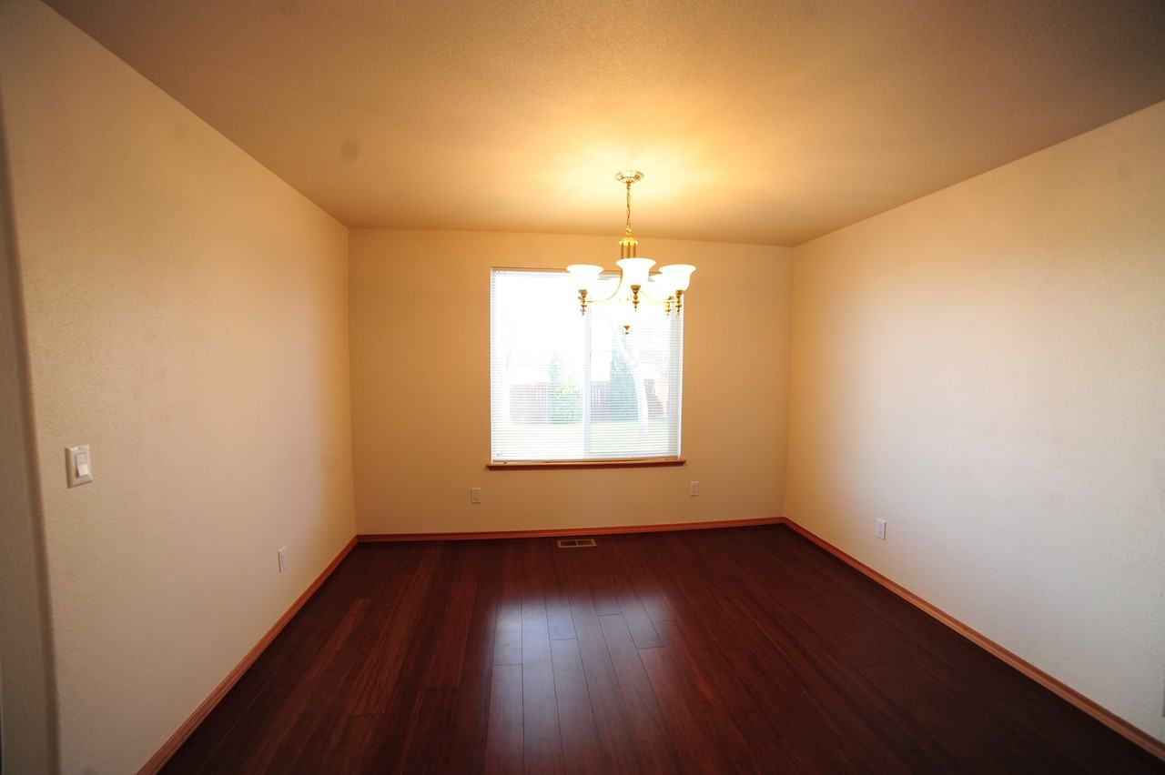 1572 Cimarron Ave - Photo 7 of 12