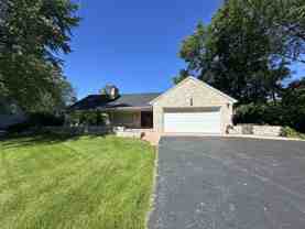 1375 Fairhaven Blvd - Photo 1 of 1