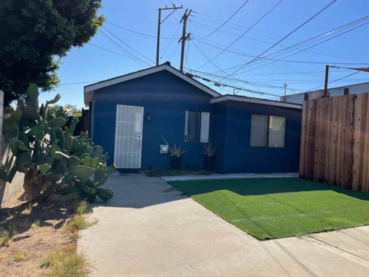 792 Termino Ave #B - Photo 5 of 22