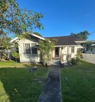 featured image of E Manoa Rd