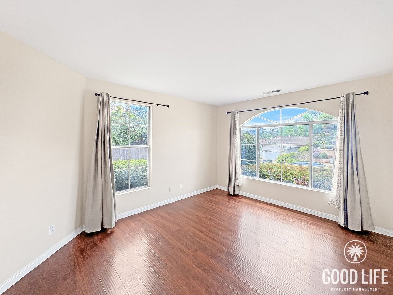 786 Fulton Rd - Photo 2 of 25