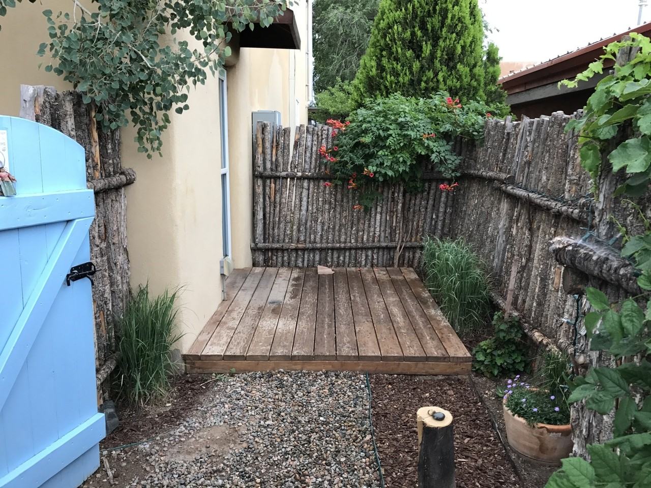 812 Calle Saragosa Apt A - Photo 4 of 10