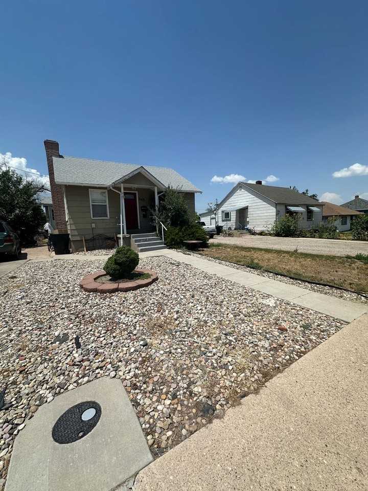 345 N 300 W - Photo 3 of 7