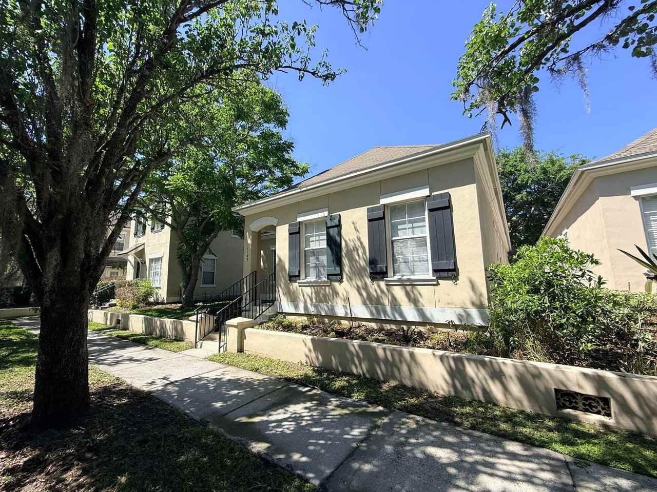 1107 Croton Pl - Photo 6 of 9