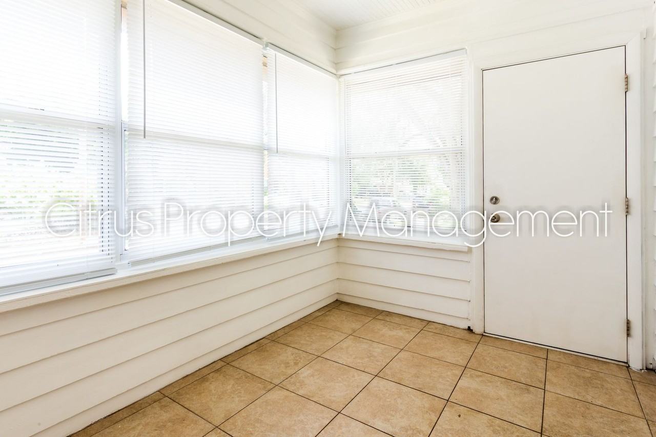 1425 Pinecrest Pl - Photo 7 of 22