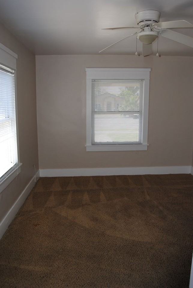 1730 3rd St - Photo 4 of 10