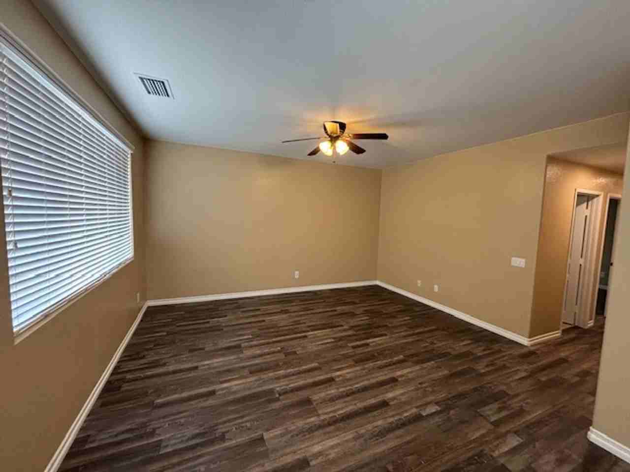 2684 Jade Tree St - Photo 4 of 16
